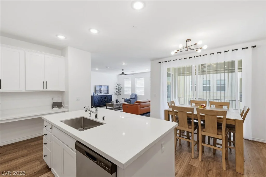 2555 Hampton, Henderson, NV 89052