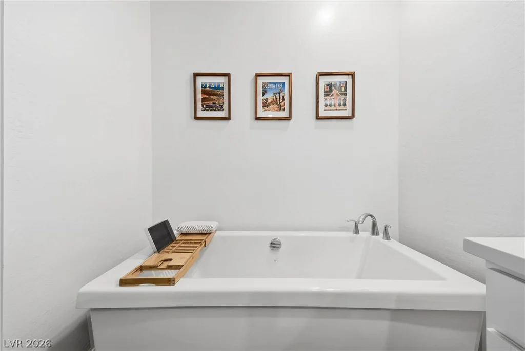 2555 Hampton, Henderson, NV 89052