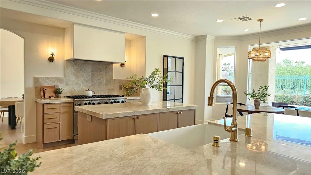 1821 Corta Bella, Las Vegas, NV 89134
