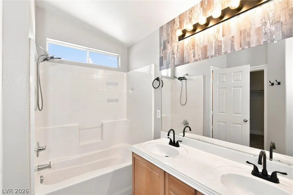 6059 Camden Cove, North Las Vegas, NV 89081