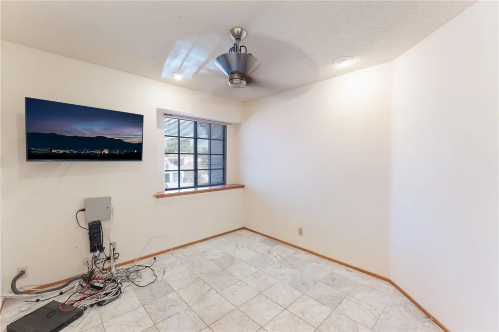 9109 Anchor Cove, Las Vegas, NV 89117