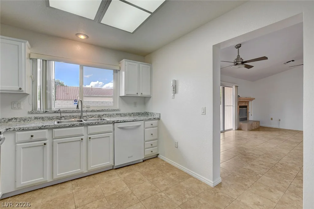 9036 Grayling, Las Vegas, NV 89134