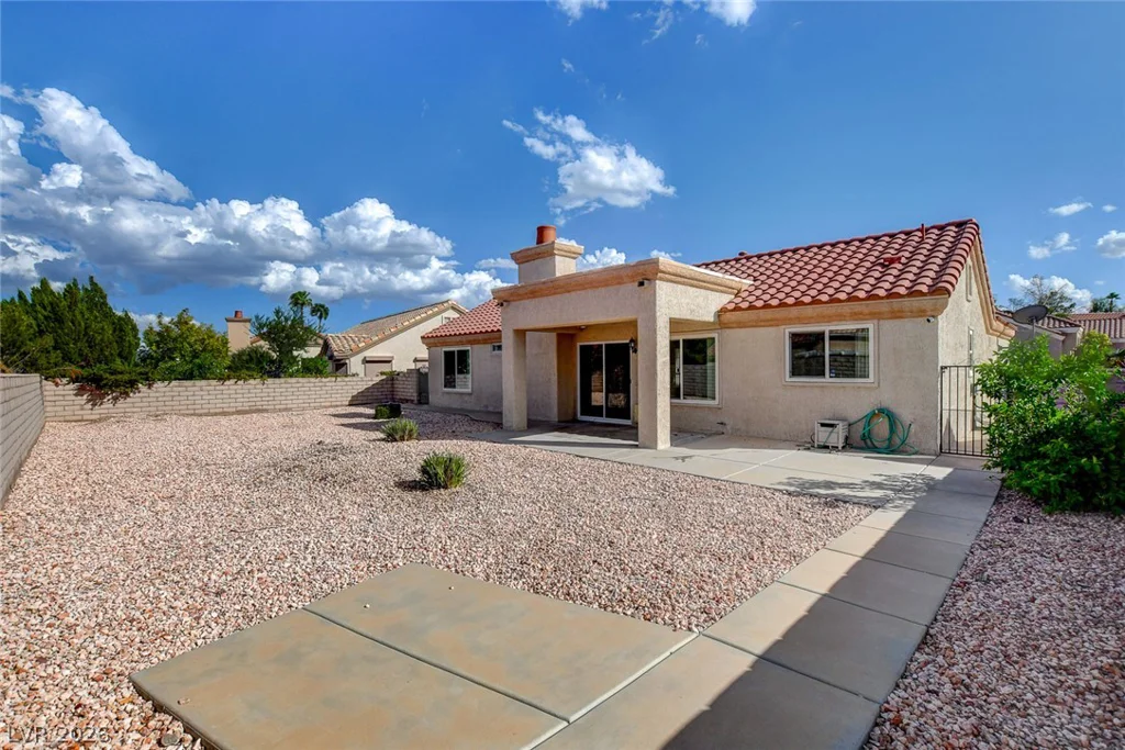 9036 Grayling, Las Vegas, NV 89134