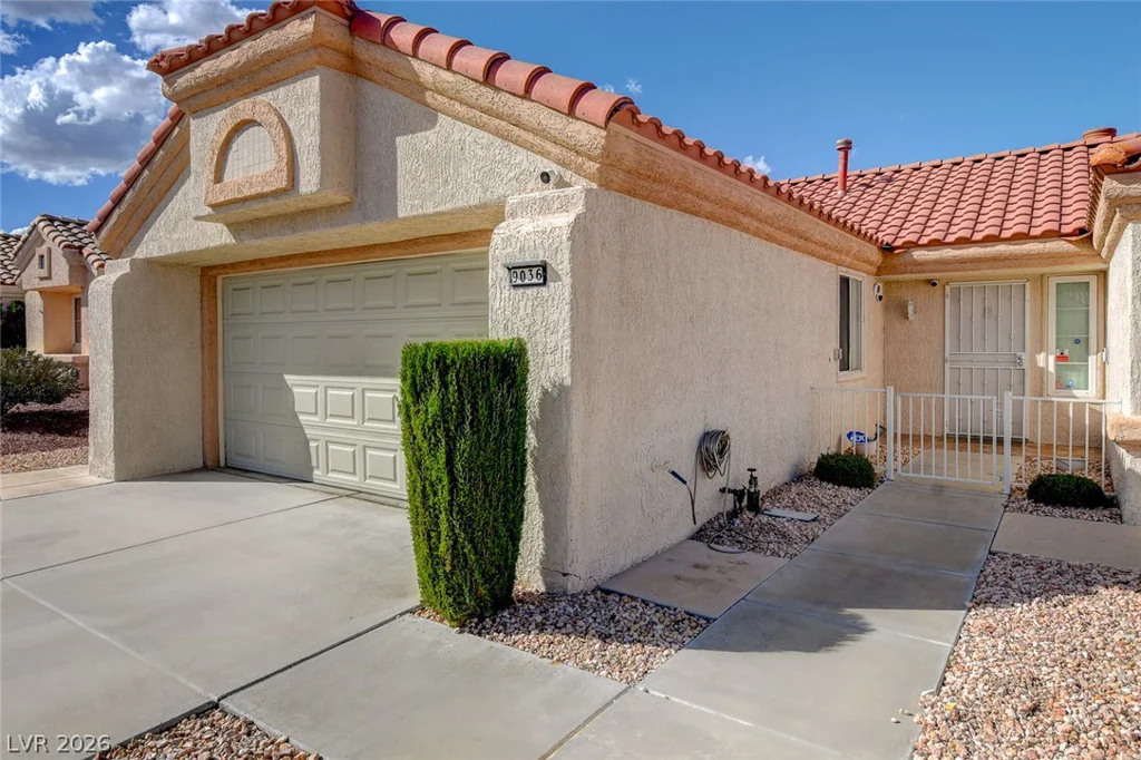 9036 Grayling, Las Vegas, NV 89134