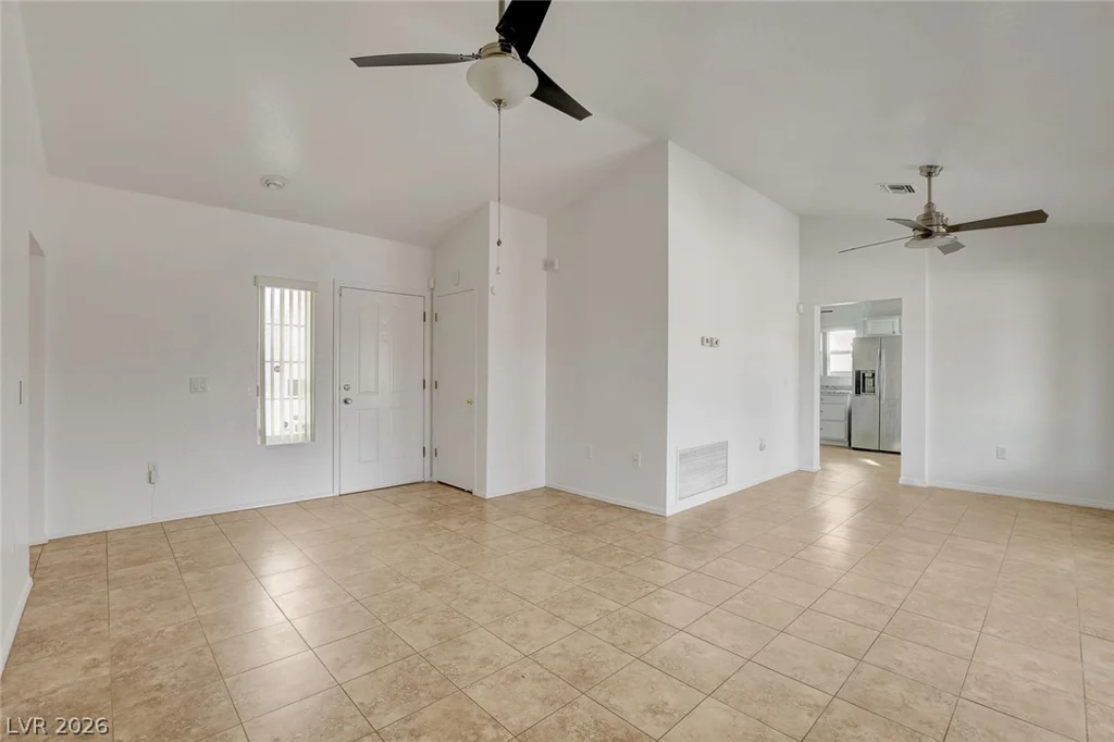 9036 Grayling, Las Vegas, NV 89134