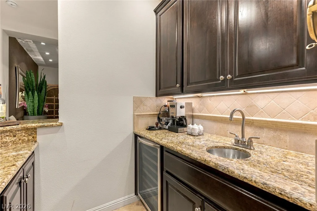 12056 Royal Dolnoch, Las Vegas, NV 89141