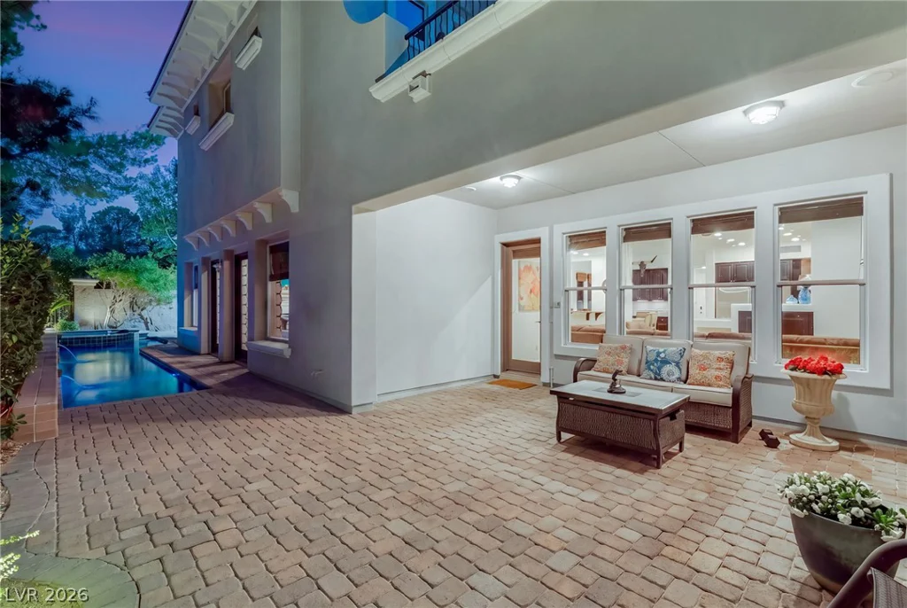 12056 Royal Dolnoch, Las Vegas, NV 89141