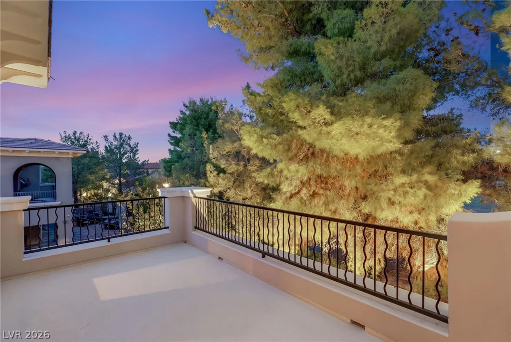 12056 Royal Dolnoch, Las Vegas, NV 89141