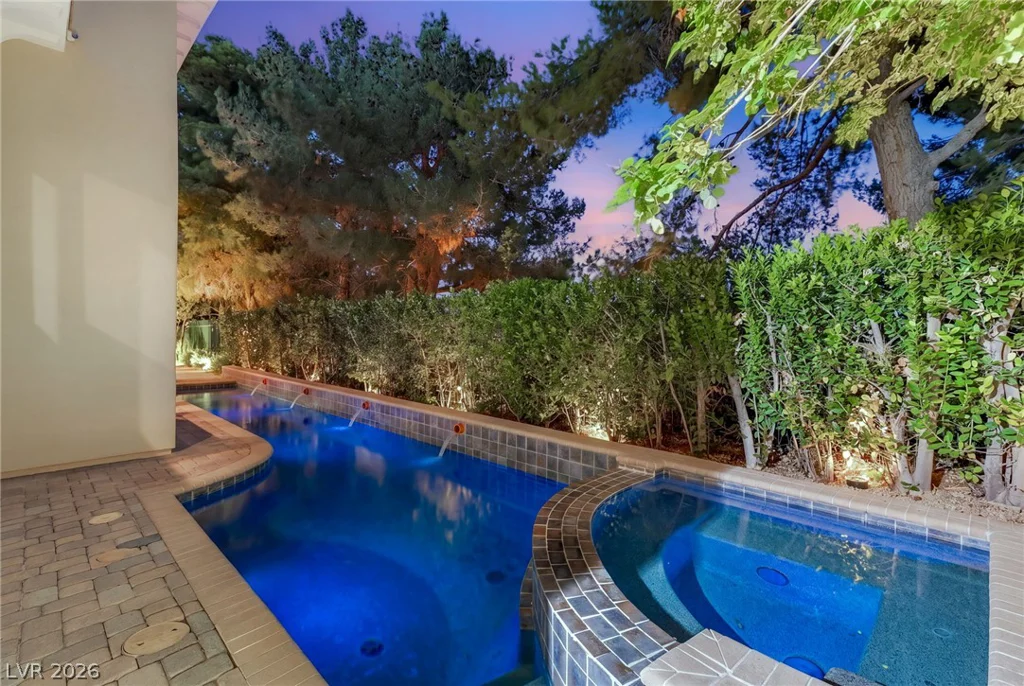 12056 Royal Dolnoch, Las Vegas, NV 89141