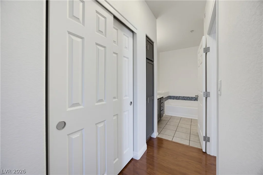 2291 Horizon Ridge, Henderson, NV 89052