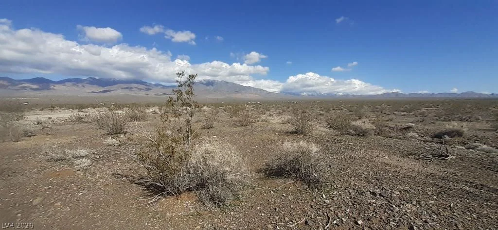 4880 Hawaii, Pahrump, NV 89060