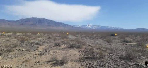 4880 Hawaii, Pahrump, NV 89060
