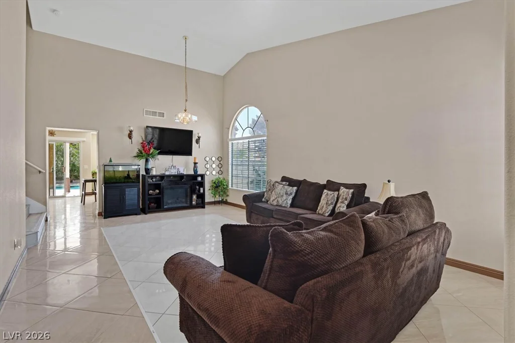 1715 Green Apple, Las Vegas, NV 89142