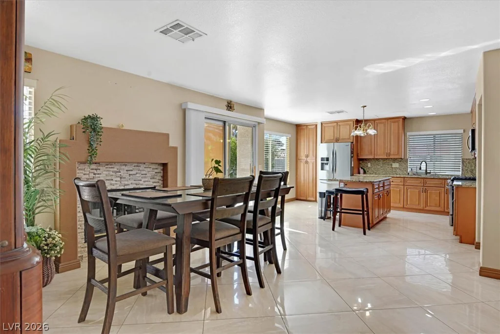 1715 Green Apple, Las Vegas, NV 89142