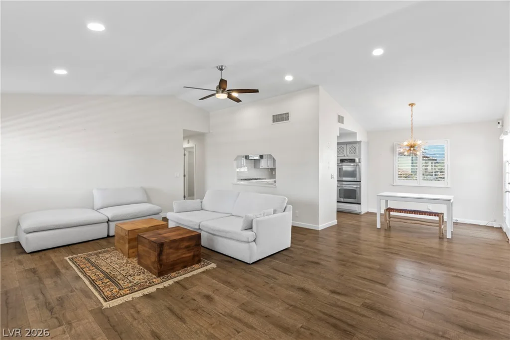 2824 Edmond, Las Vegas, NV 89146