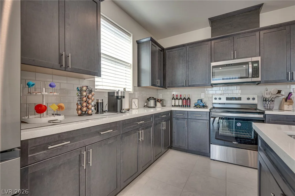4715 Tindra, Las Vegas, NV 89121