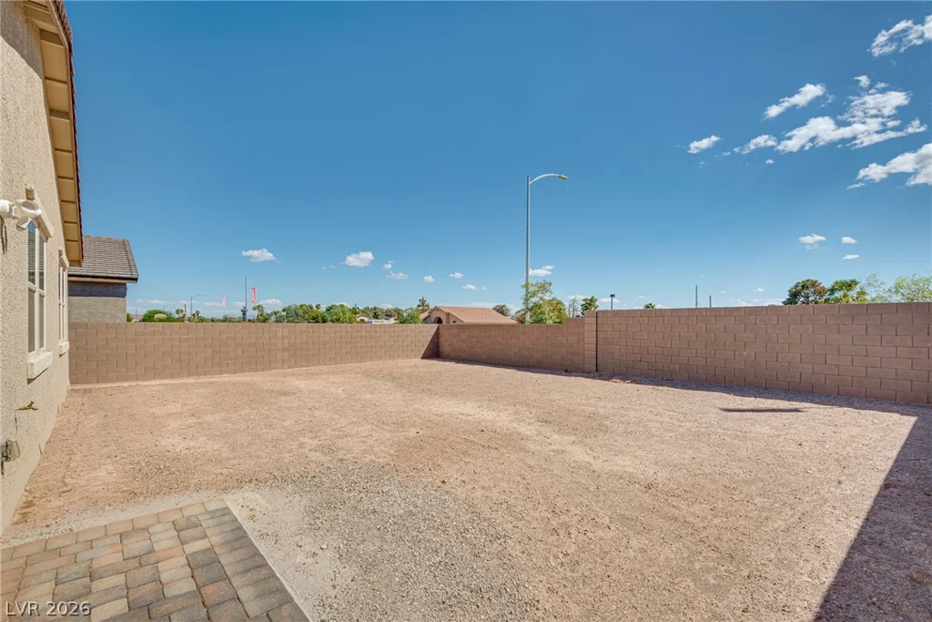 4715 Tindra, Las Vegas, NV 89121