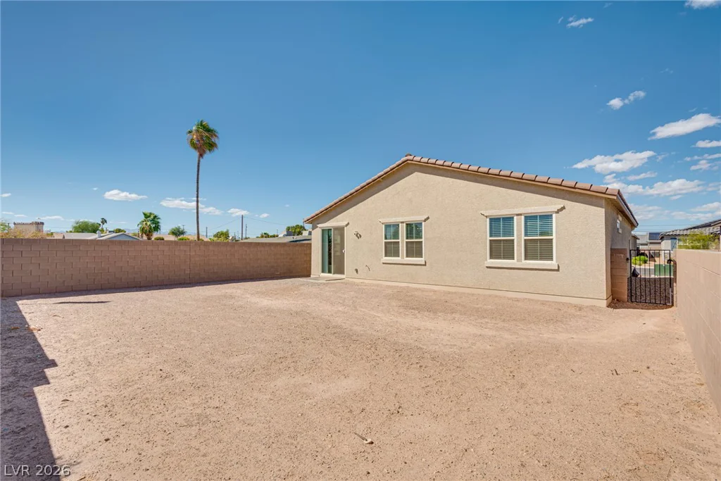 4715 Tindra, Las Vegas, NV 89121
