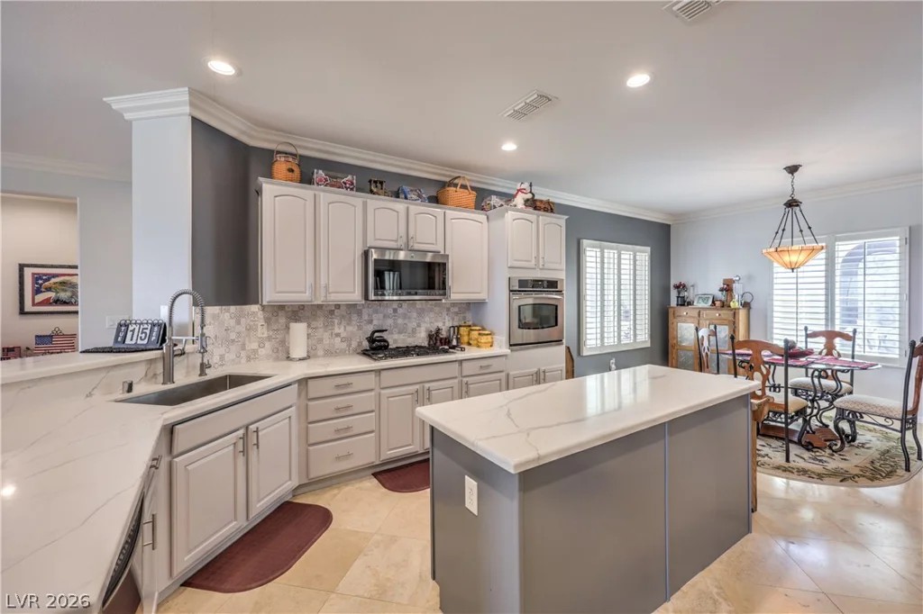 2550 Portsmouth Creek, Henderson, NV 89052
