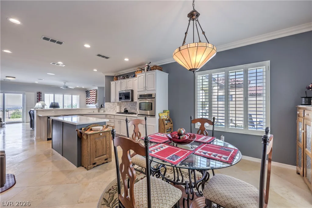 2550 Portsmouth Creek, Henderson, NV 89052
