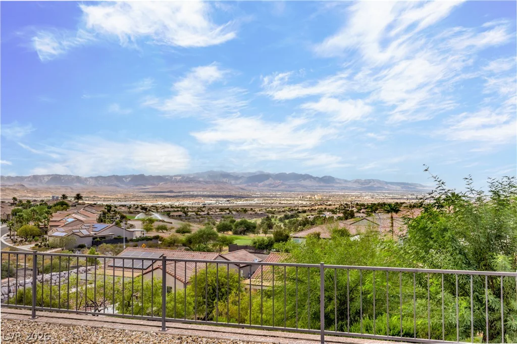 2550 Portsmouth Creek, Henderson, NV 89052