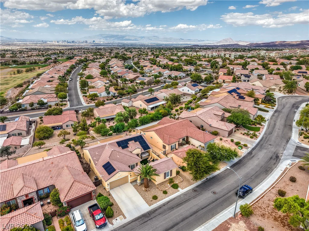 2550 Portsmouth Creek, Henderson, NV 89052