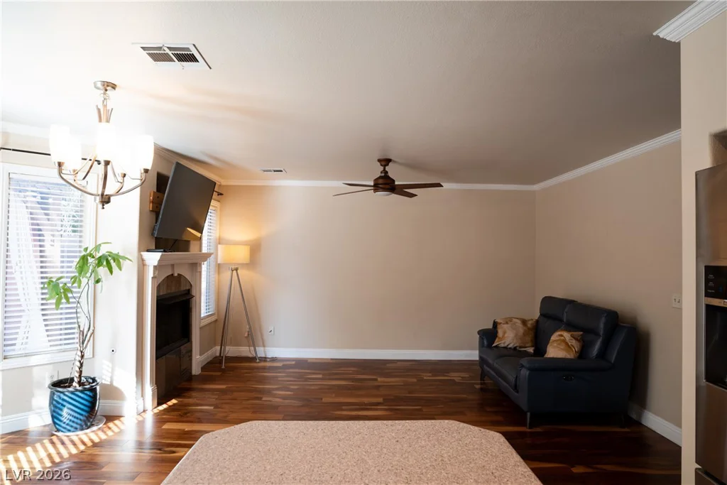 8301 Hollow Wharf, Las Vegas, NV 89128