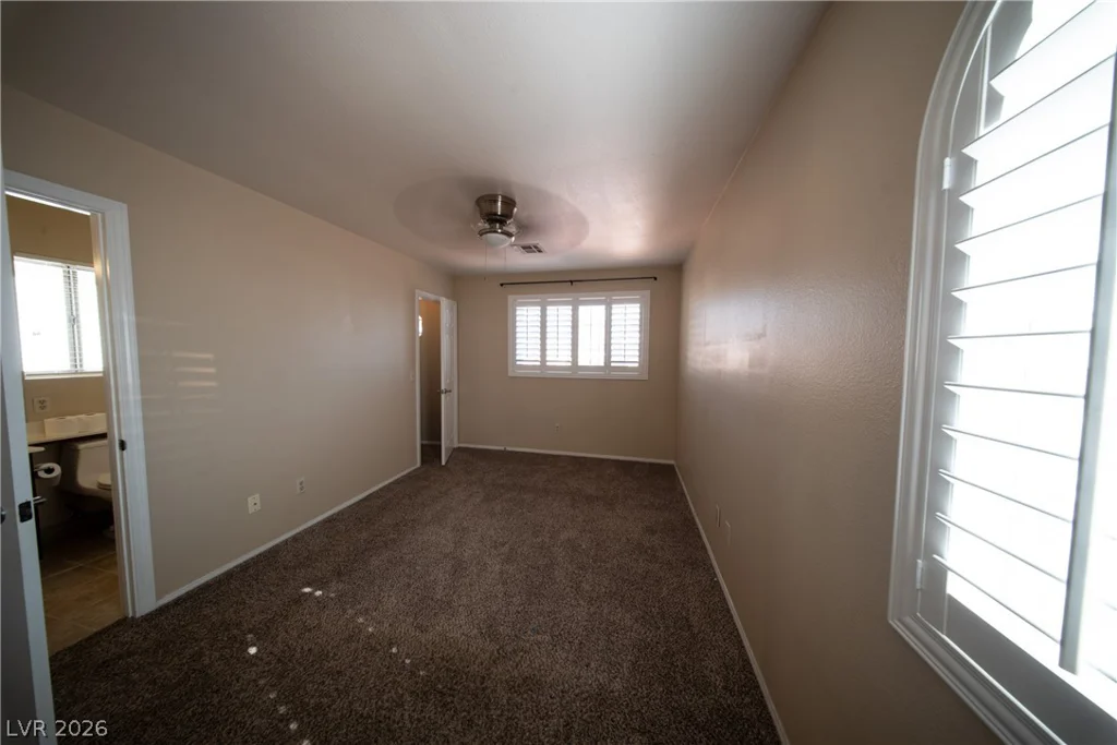 8301 Hollow Wharf, Las Vegas, NV 89128