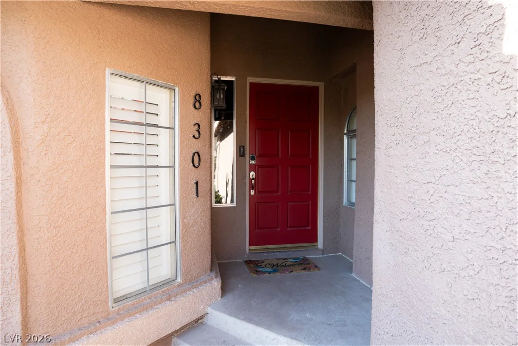 8301 Hollow Wharf, Las Vegas, NV 89128
