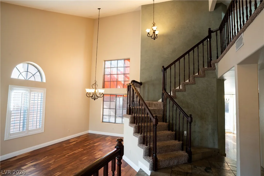 8301 Hollow Wharf, Las Vegas, NV 89128