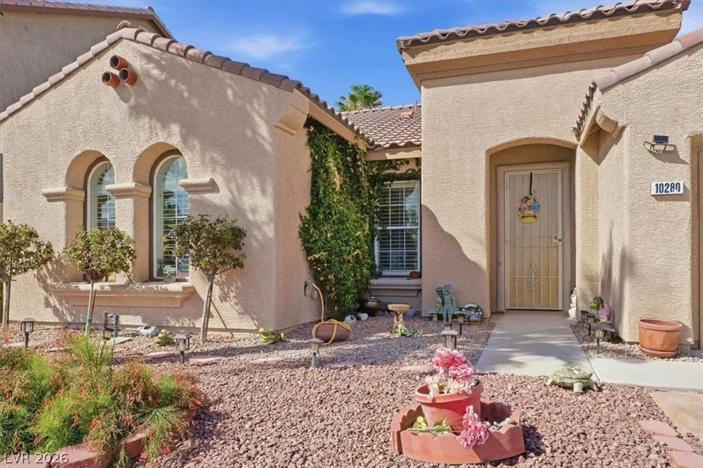 10280 Songsparrow, Las Vegas, NV 89135