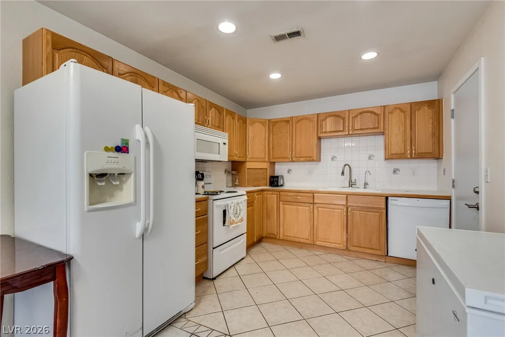 6436 Candlebrush, Las Vegas, NV 89107