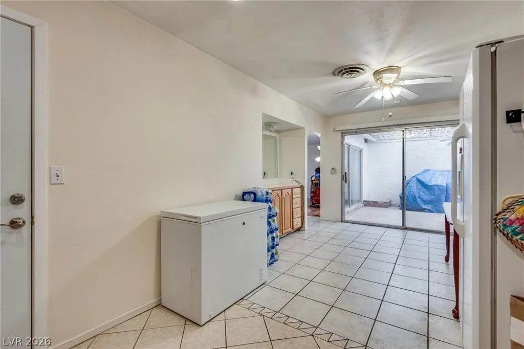6436 Candlebrush, Las Vegas, NV 89107