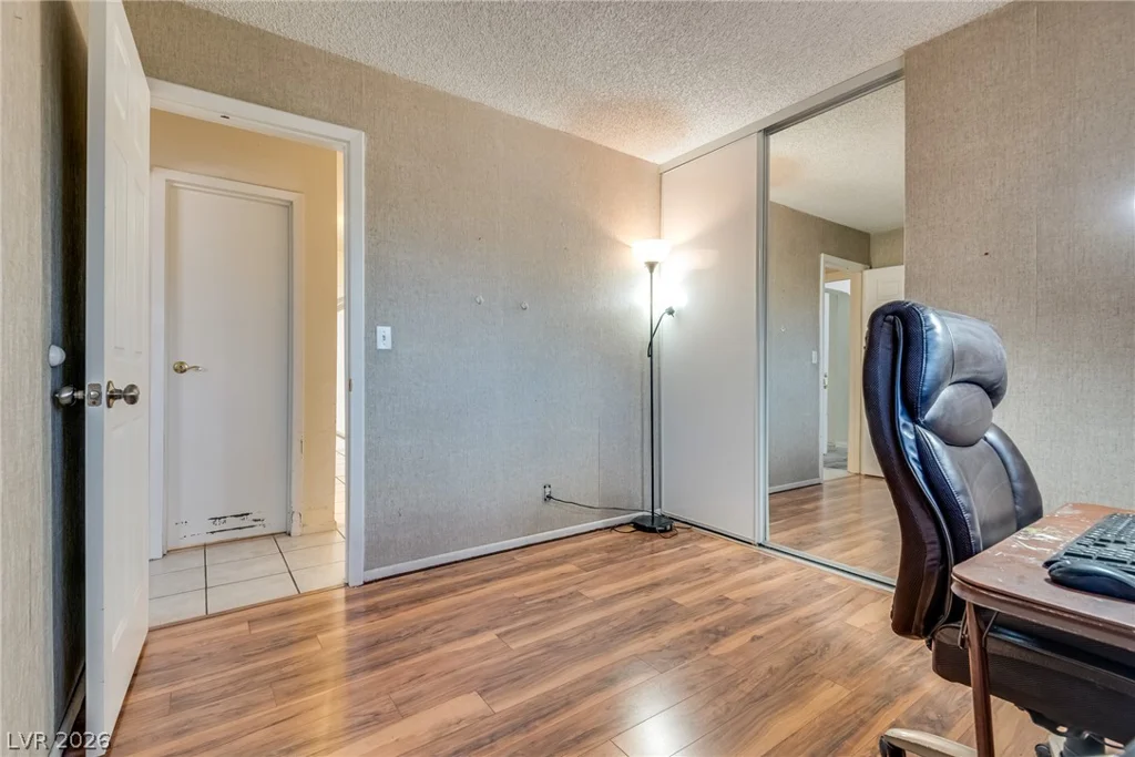 6436 Candlebrush, Las Vegas, NV 89107