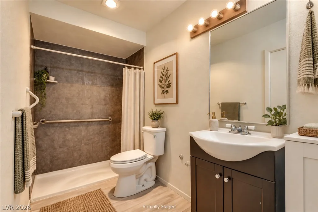 6436 Candlebrush, Las Vegas, NV 89107
