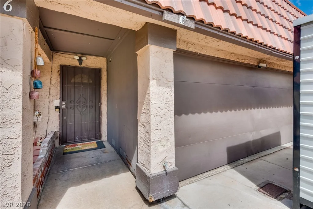 6436 Candlebrush, Las Vegas, NV 89107