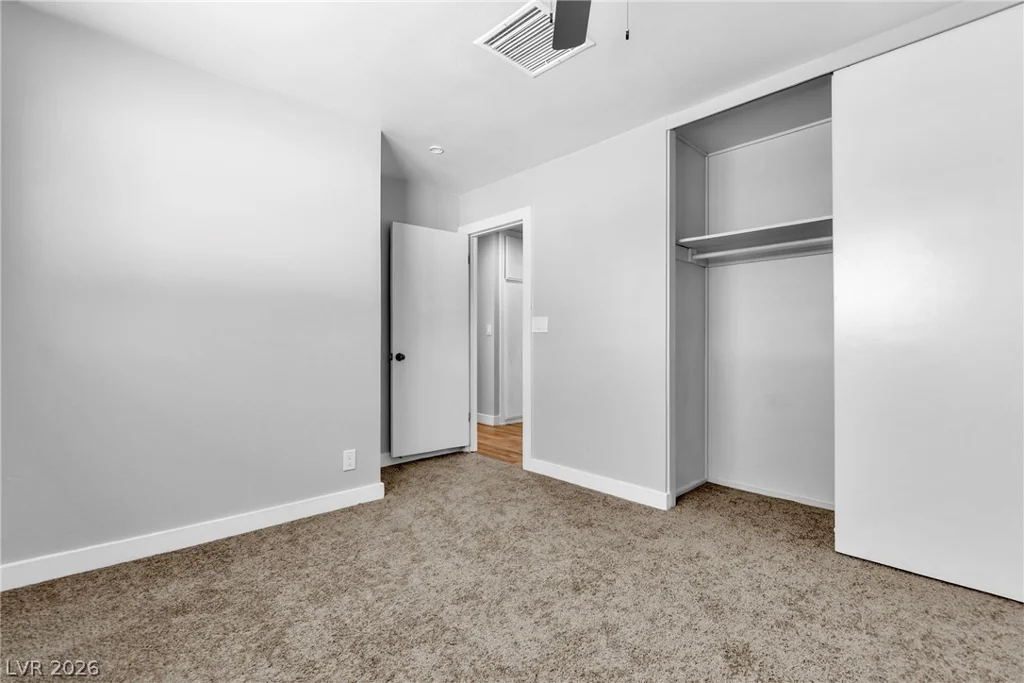 5804 Carmen, Las Vegas, NV 89108