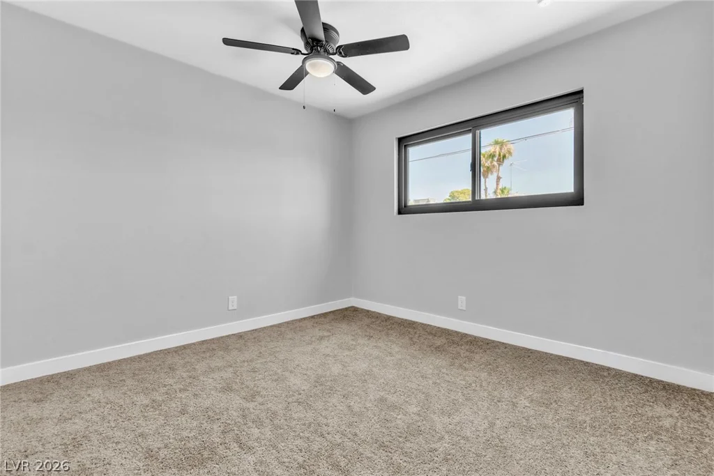 5804 Carmen, Las Vegas, NV 89108