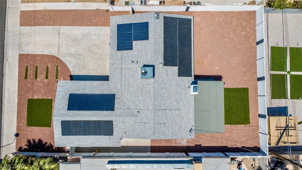 5804 Carmen, Las Vegas, NV 89108