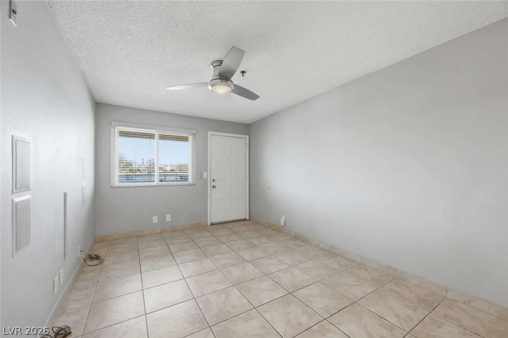 1361 University, Las Vegas, NV 89119