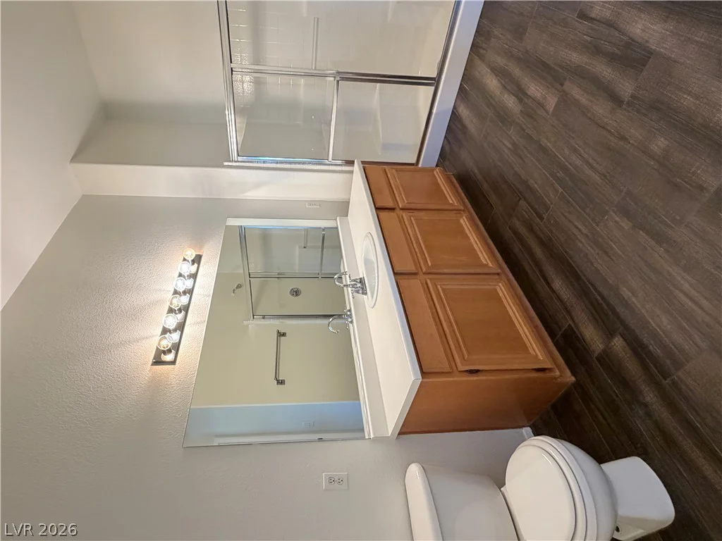 10245 Maryland, Las Vegas, NV 89183