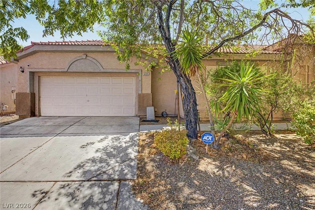 5205 Rock Cabin, North Las Vegas, NV 89031