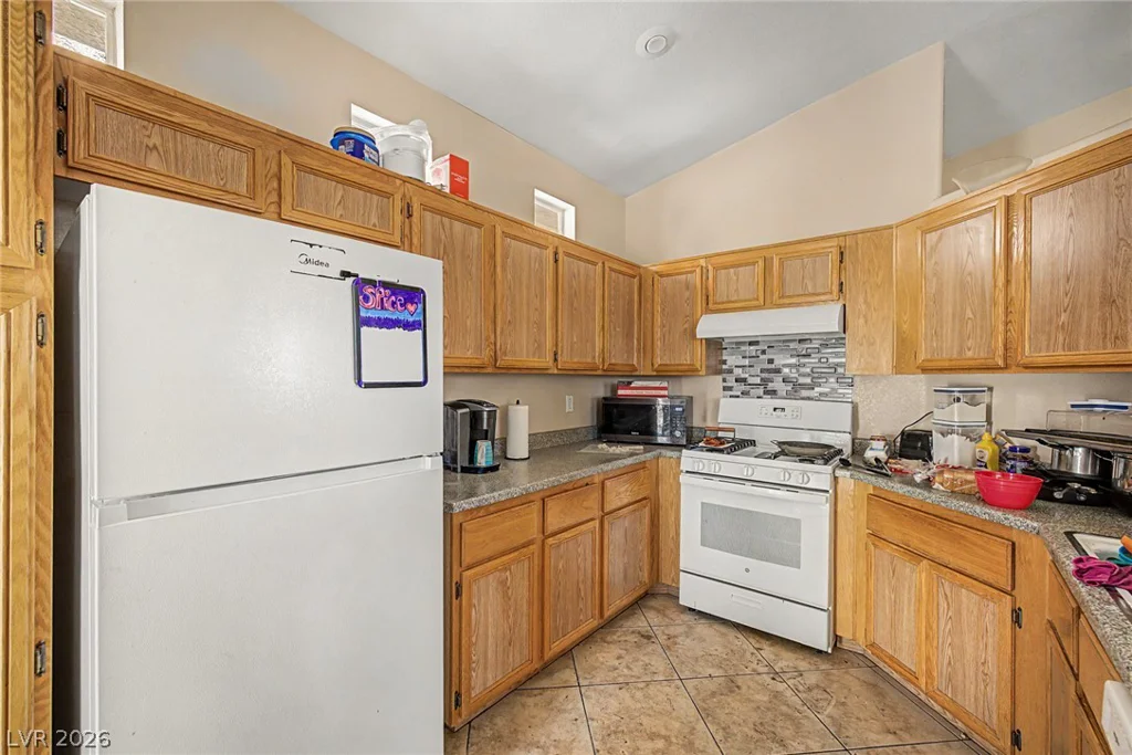 5205 Rock Cabin, North Las Vegas, NV 89031