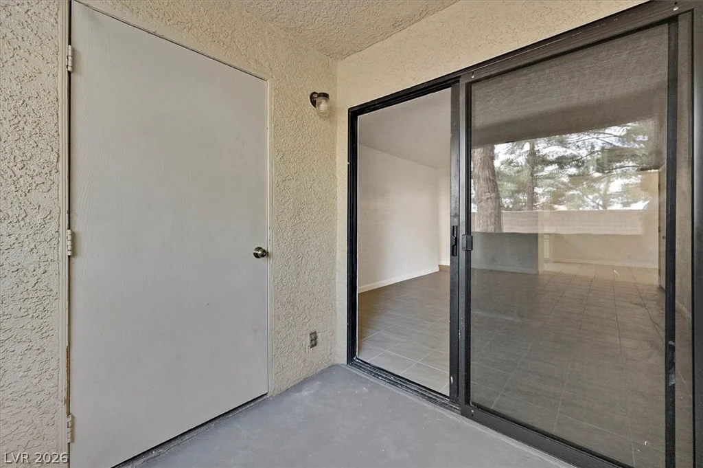 3151 Soaring Gulls, Las Vegas, NV 89128