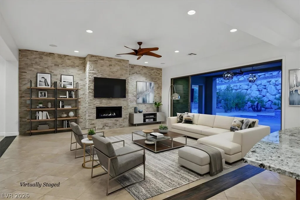 21 GRAND MASTERS, Las Vegas, NV 89141