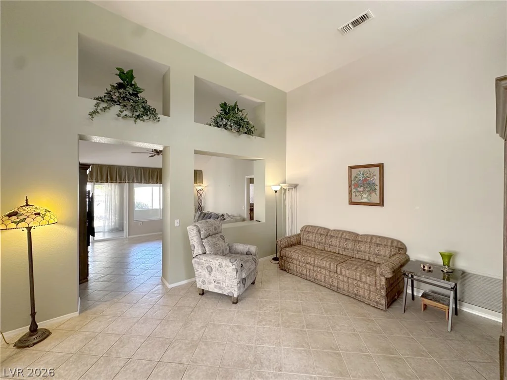 2428 Desert Butte, Las Vegas, NV 89134