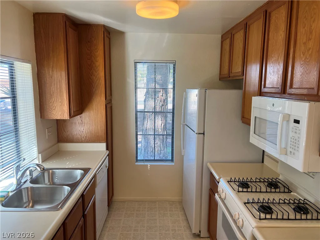 4747 Nara Vista, Las Vegas, NV 89103