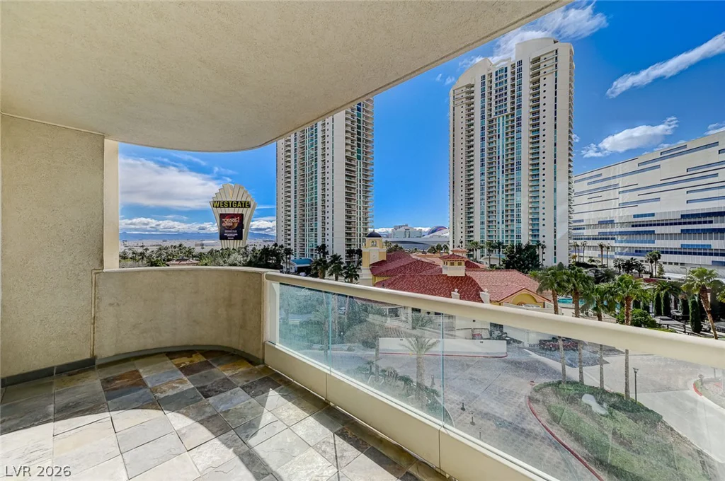 2777 Paradise, Las Vegas, NV 89109