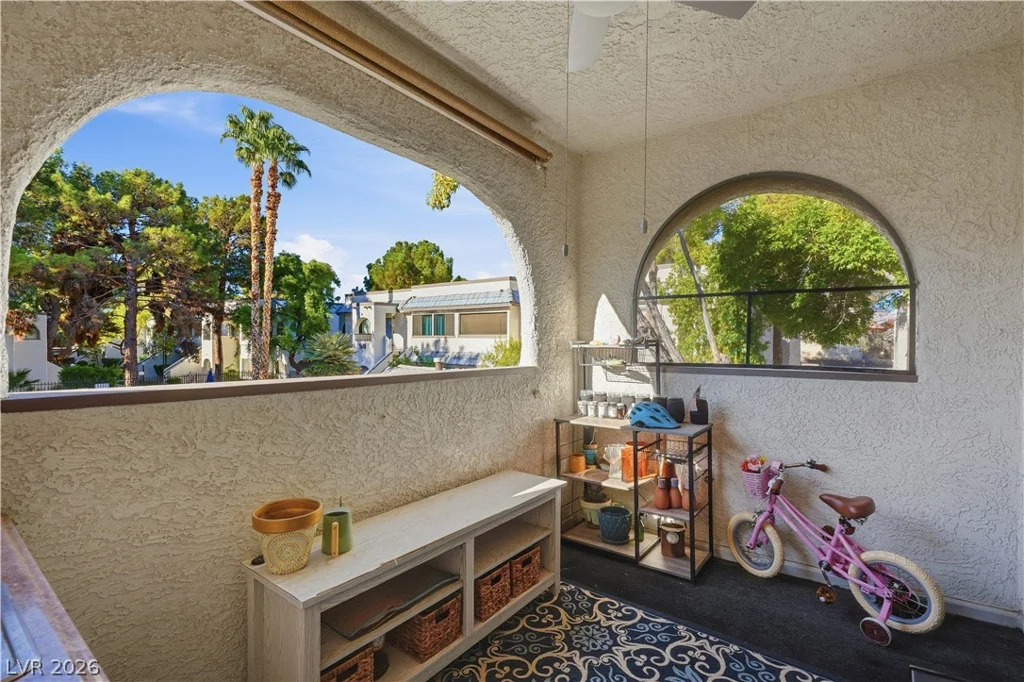 1404 Santa Margarita, Las Vegas, NV 89146