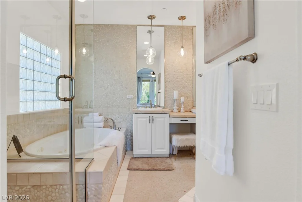 6 Verruca, Henderson, NV 89011